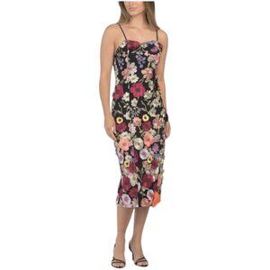 ENDLESS ROSE Floral Embroidered Midi Dress